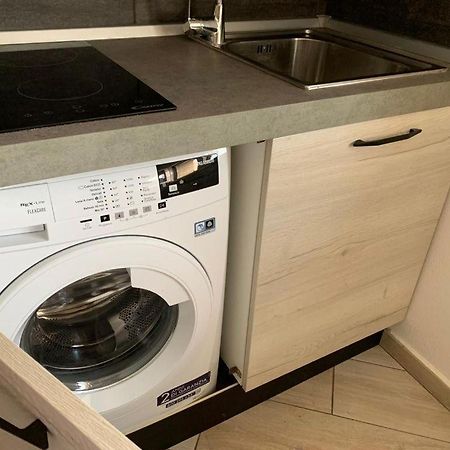 Caf Immobiliare Hotel Modena Kültér fotó