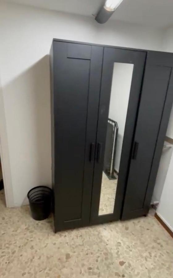 Caf Immobiliare Hotel Modena Kültér fotó