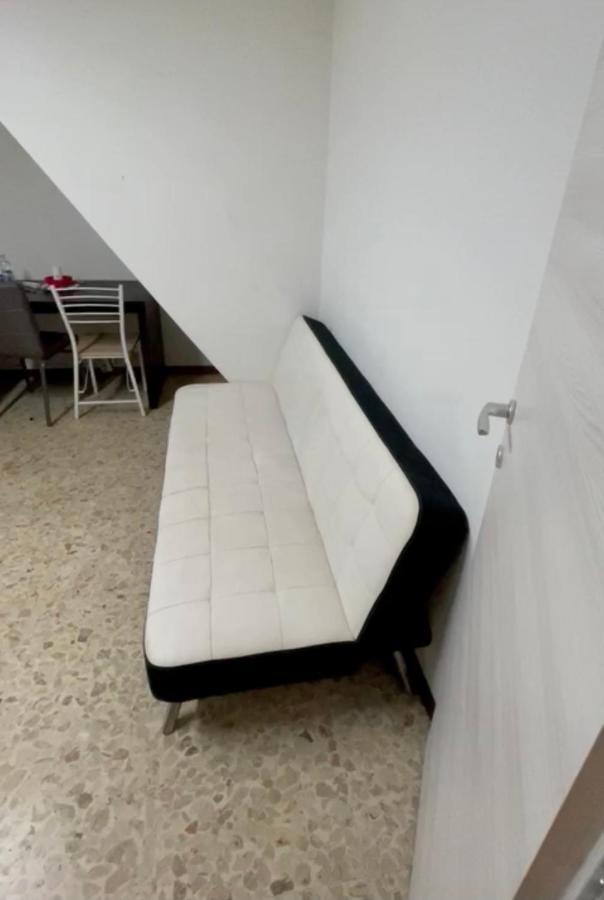 Caf Immobiliare Hotel Modena Kültér fotó